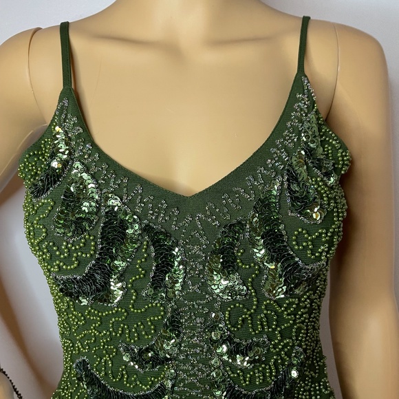 Y2K gorgeous emerald beaded camisole with layers! - Picture 2 of 11